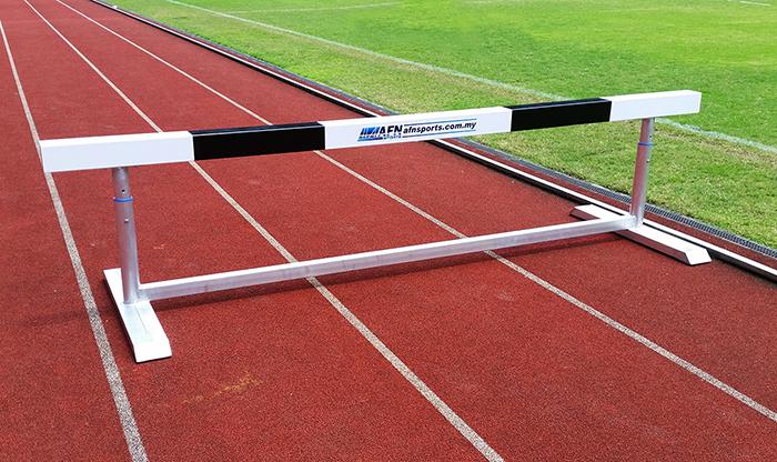 runner hurdle, steeple chase